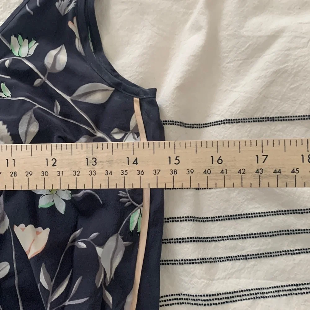 Club Monaco Sleepwear 100% Silk Mini Dress. Size 00 - Picture 4 of 9